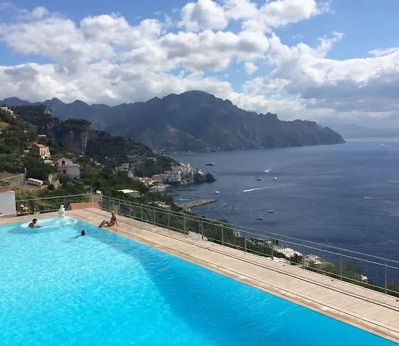 La Pizzerella Di Amalfi